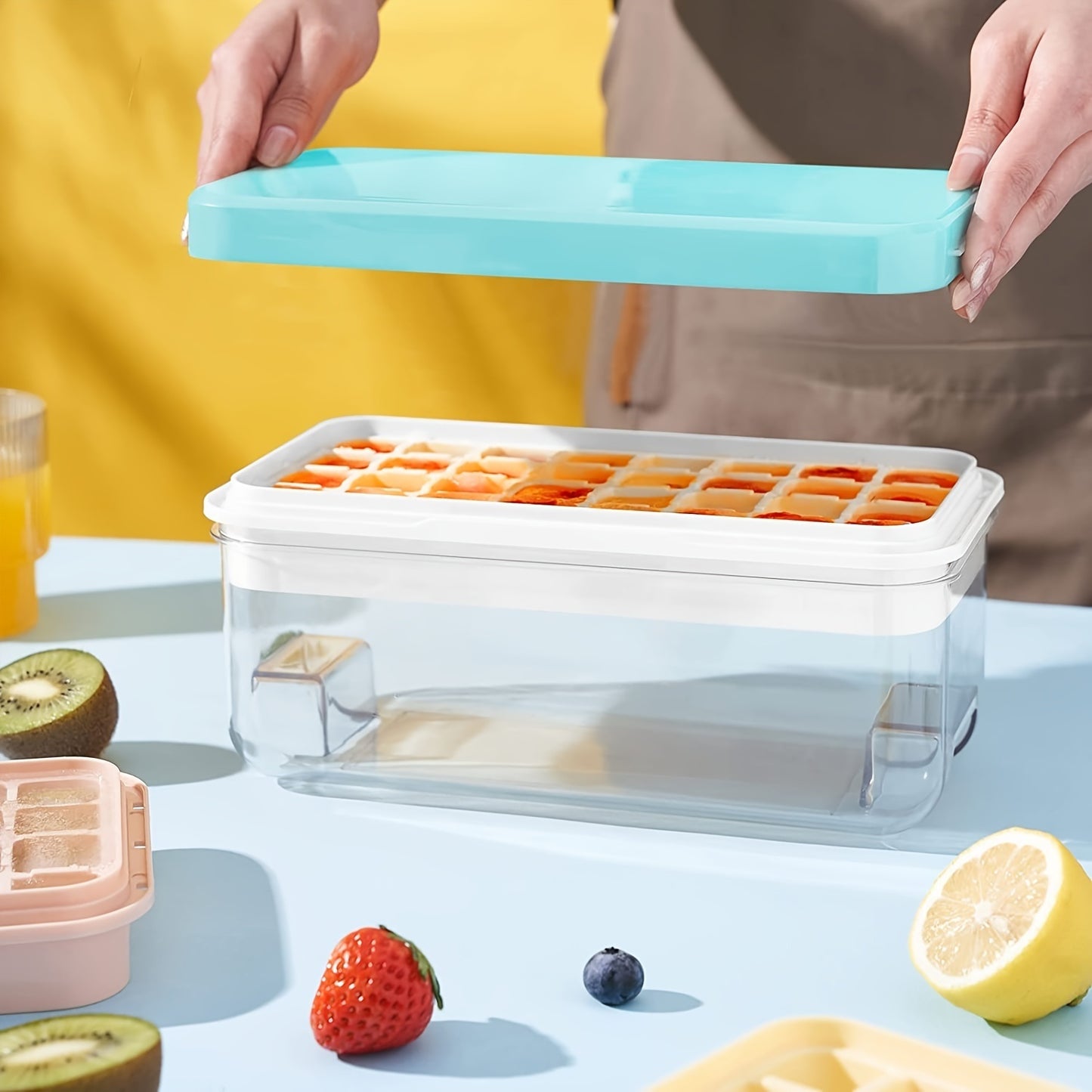 1pc Ice Cube Tray Mold With Lid And Bin; 32-cell Ice Cubes Mold; Ice Tray For Freezer; Ice Freezer Container; Spill-Resistant Removable Lid & Ice Scoop